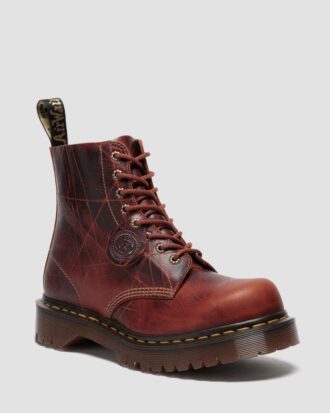 1460 pascal bex ngiltere de retilmi deri bump toe botlar 1 330x413 - 1460 Pascal Bex İngiltere'de &Uuml;retilmiş Deri Bump Toe Botlar