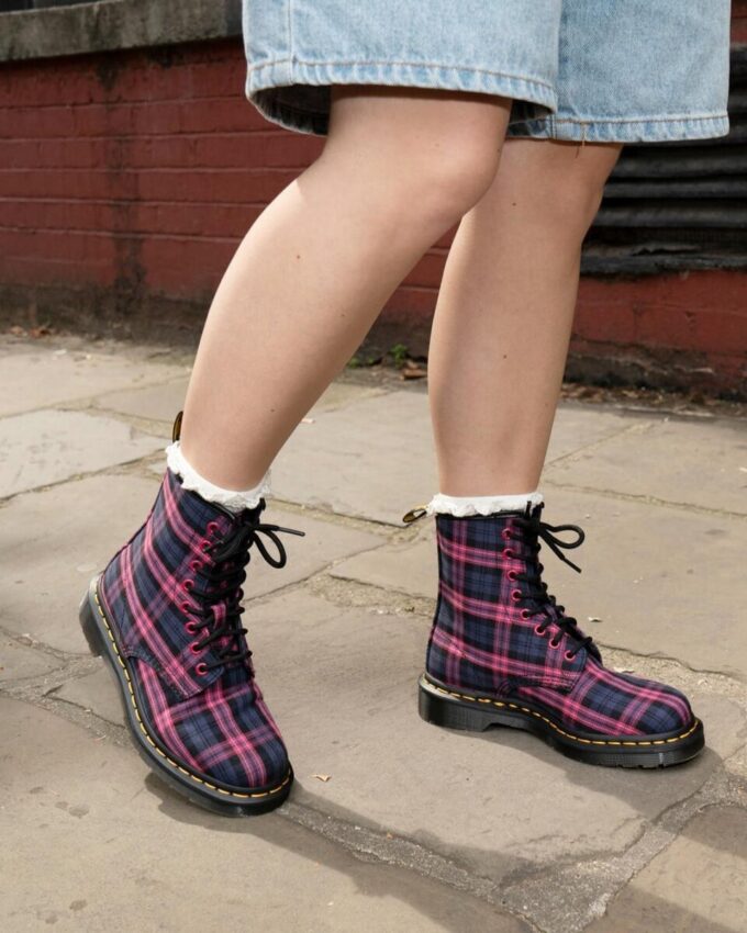 1460 Tartan Bağcıklı Botlar 1460 Tartan Bağcıklı Botlar