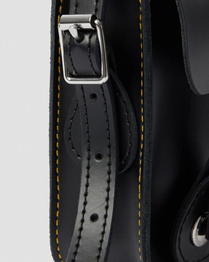 7 INCH SATCHEL Deri Çapraz Askılı Çanta 7 INCH SATCHEL Deri Çapraz Askılı Çanta