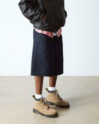 939 Waxy Suede Ankle Boots