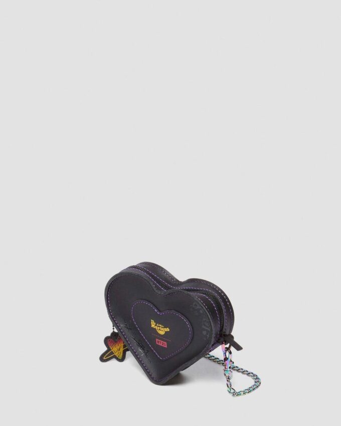 BT21 Mini Kalp Şeklinde Deri Çanta BT21 Mini Kalp Şeklinde Deri Çanta